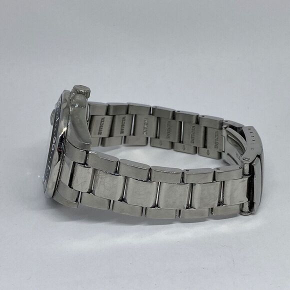 Invicta Pro Diver 8932 Men Silver Stainless Steel Analog Dial Quartz Watch RQ583 - Picture 9 of 12